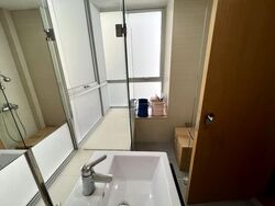 Oasis @ Elias (D18), Condominium #557568711